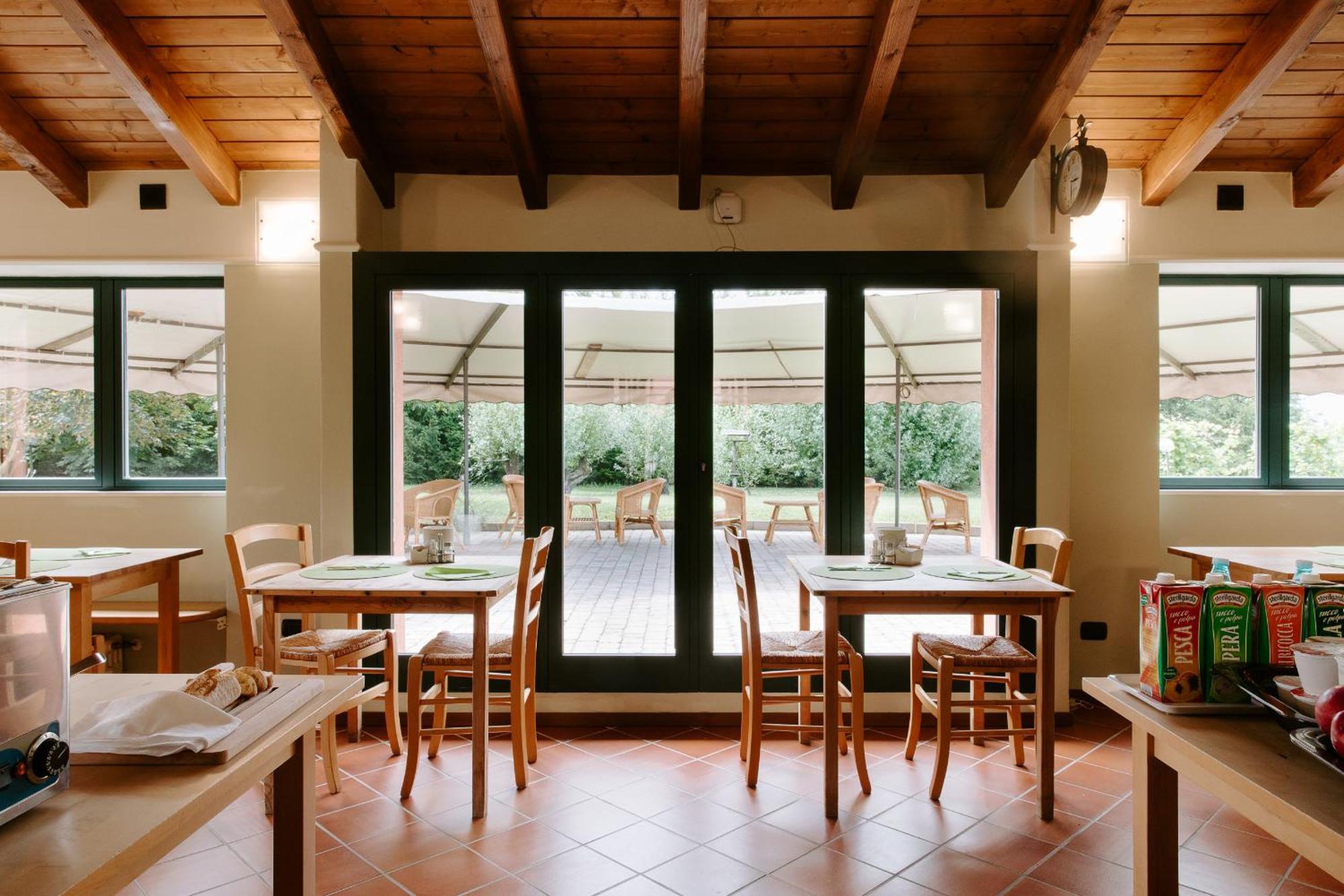 בודירו Country House Santa Maria Maddalena מראה חיצוני תמונה