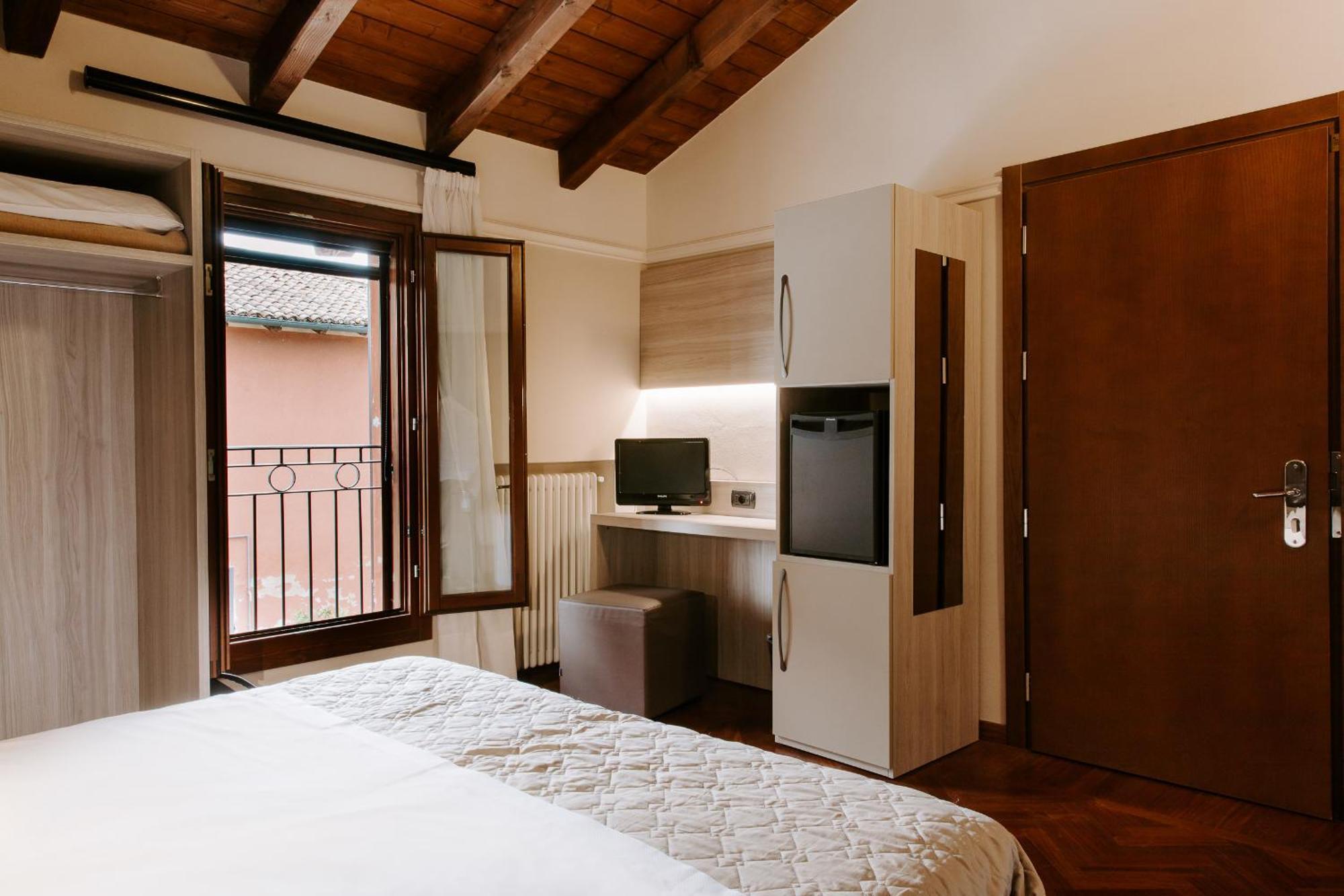בודירו Country House Santa Maria Maddalena מראה חיצוני תמונה