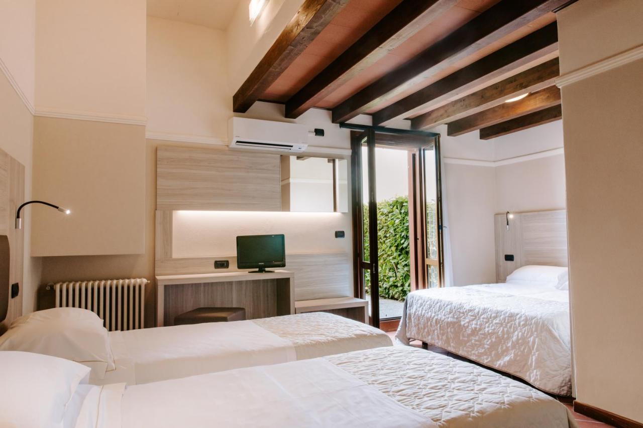 בודירו Country House Santa Maria Maddalena מראה חיצוני תמונה